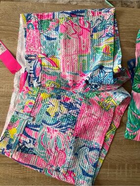 Lilly Pulitzer Multicolor Patchwork Shorts - Summer remix size 10